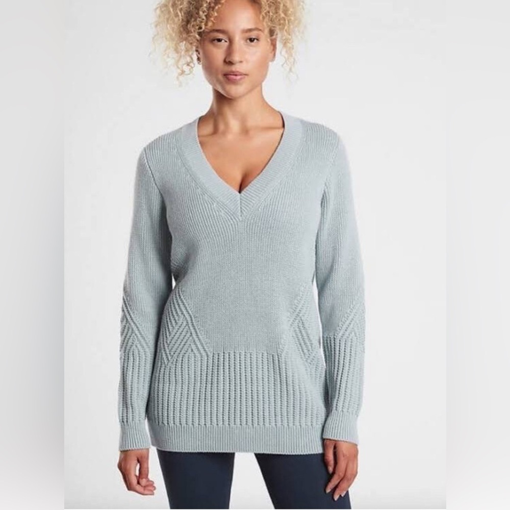Athleta blue grey chunky V-neck sweater, size small - Picture 1 of 9